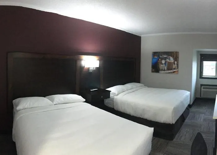 Homestead Inn & Suites
